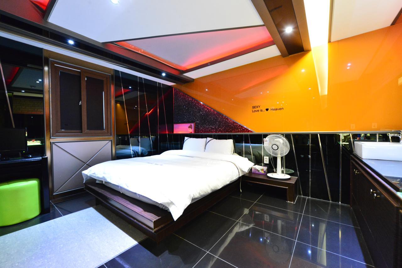Daegu Piano Motel 外观 照片