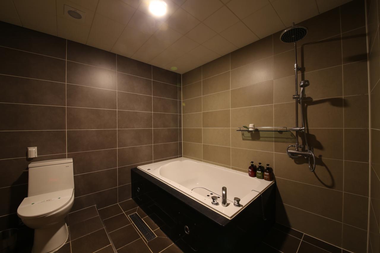 Daegu Piano Motel 外观 照片