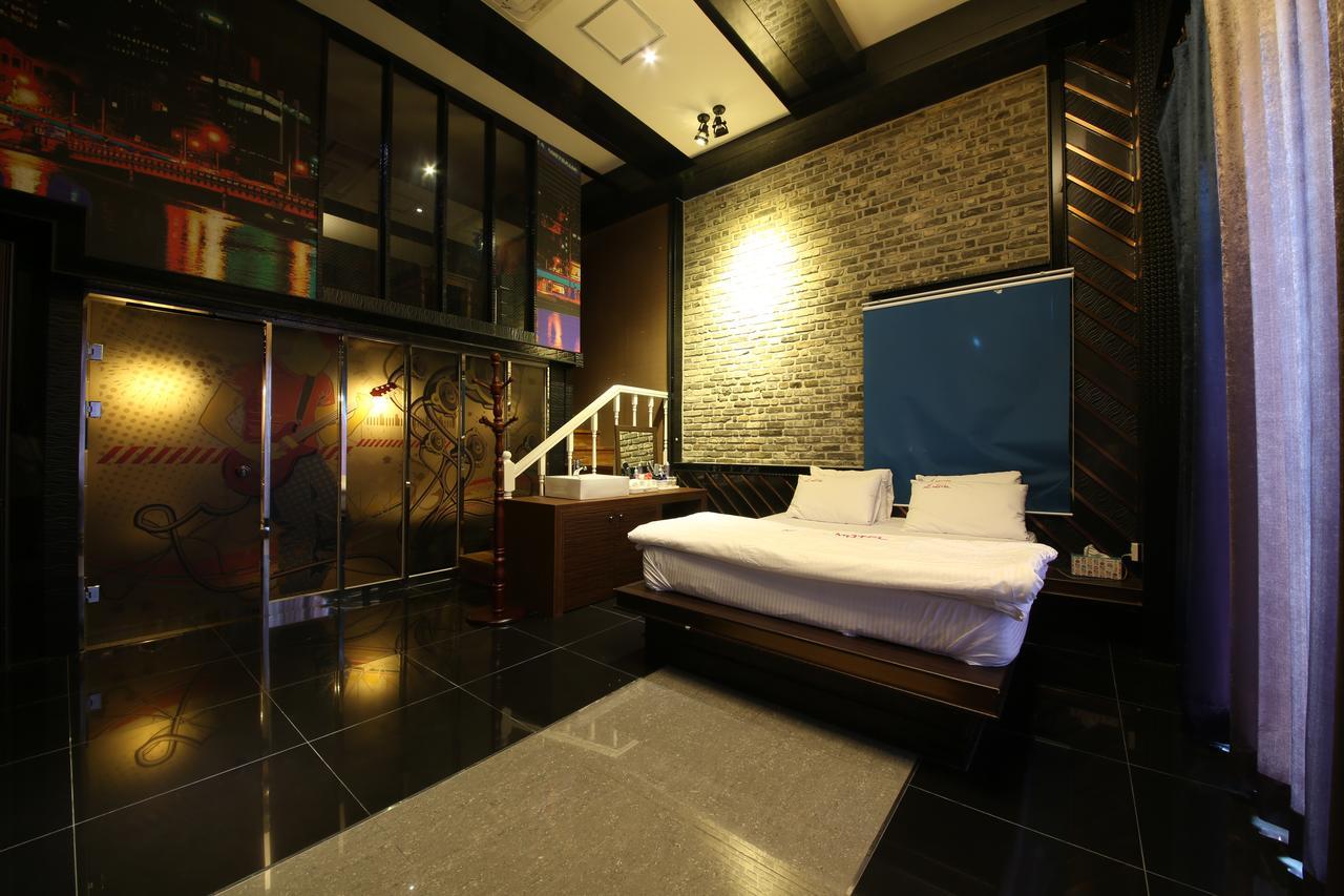 Daegu Piano Motel 外观 照片