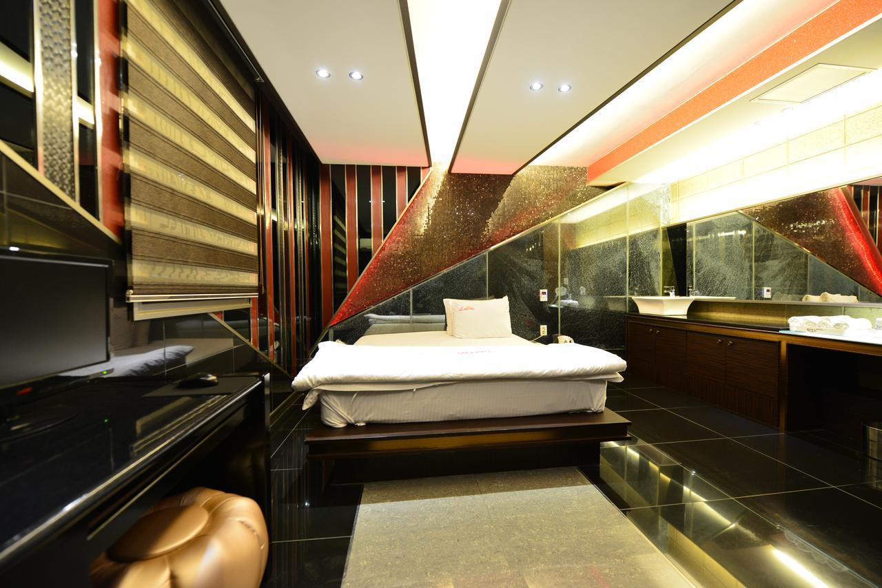 Daegu Piano Motel 外观 照片