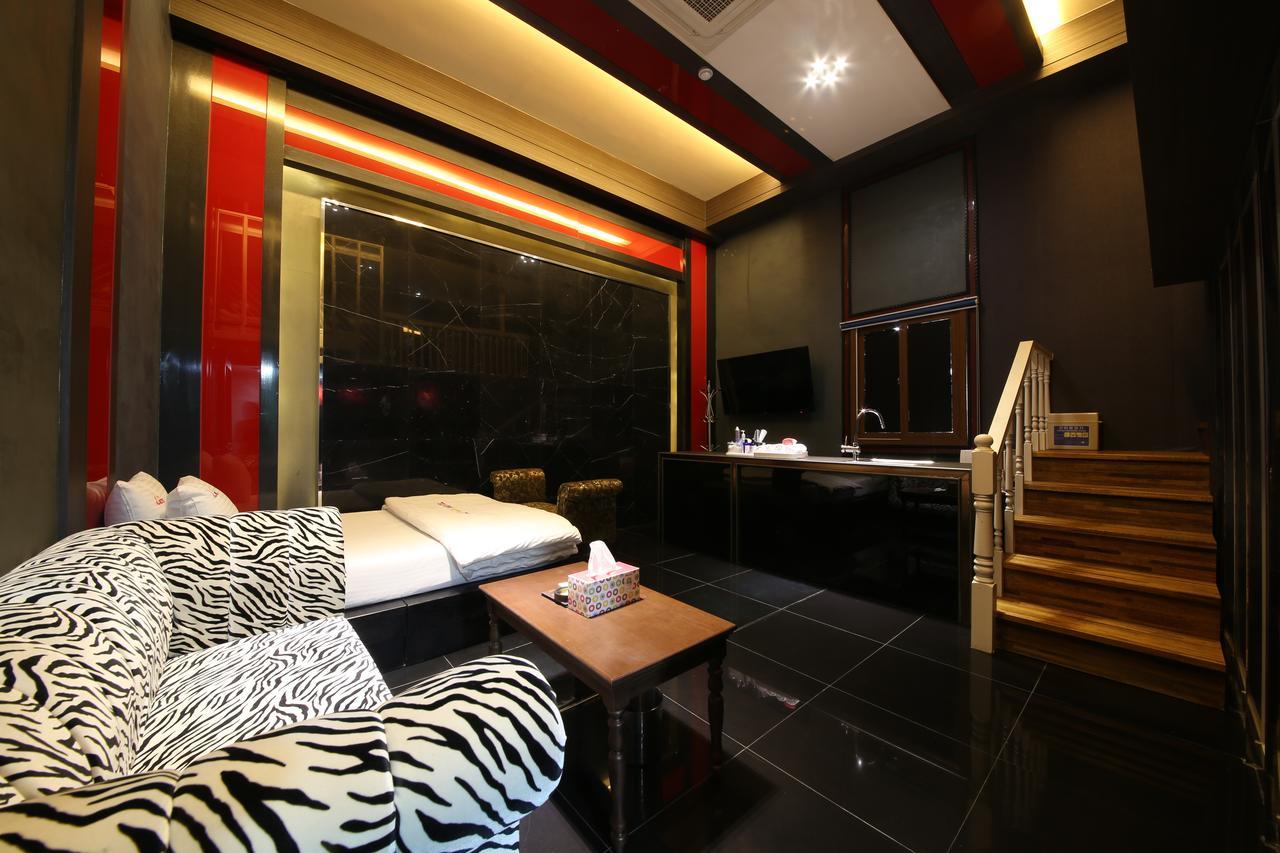 Daegu Piano Motel 外观 照片